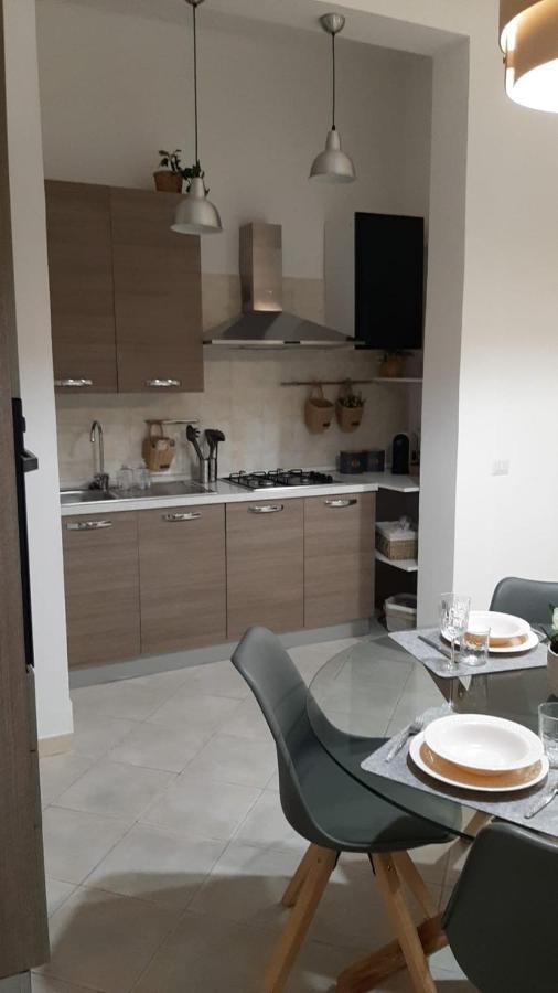 Civico 16A - Apartment - With Private Parking Куарту-Сант'Елена Екстер'єр фото