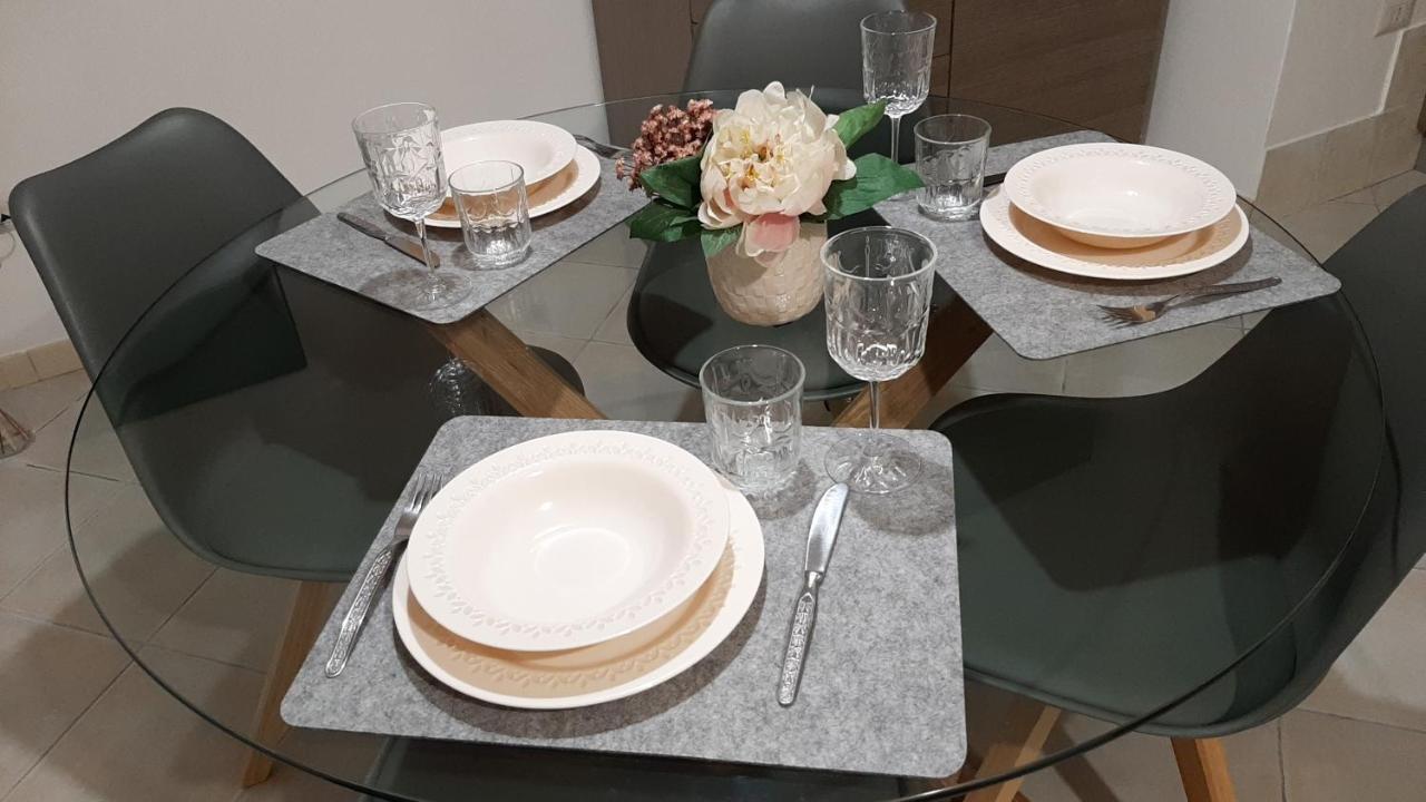 Civico 16A - Apartment - With Private Parking Куарту-Сант'Елена Екстер'єр фото