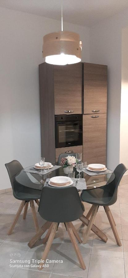 Civico 16A - Apartment - With Private Parking Куарту-Сант'Елена Екстер'єр фото